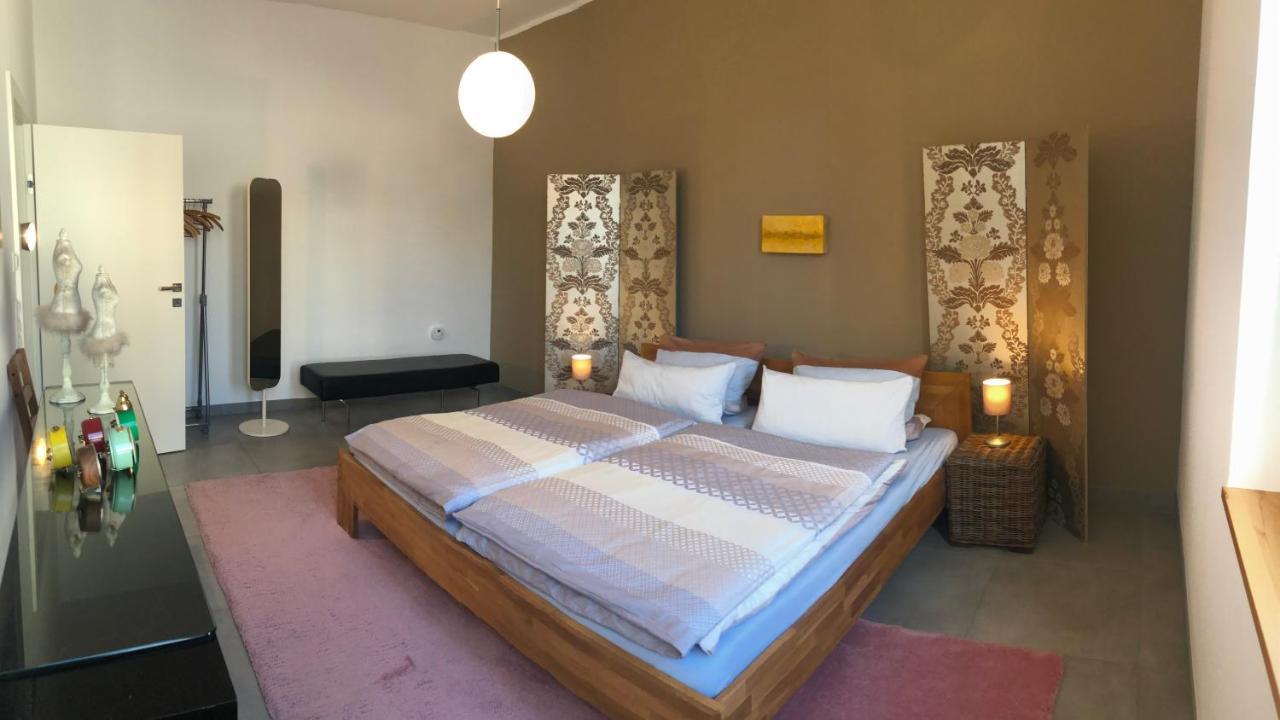 Sonnige Wohnung Im Herzen Von Buehl Екстериор снимка